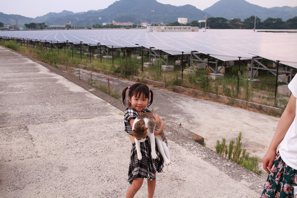 FBの友達がお孫さん連れてやってきた