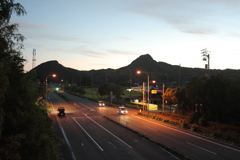 新しい朝が来た　月曜の朝だ