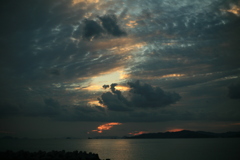 真珠貝みたいな空