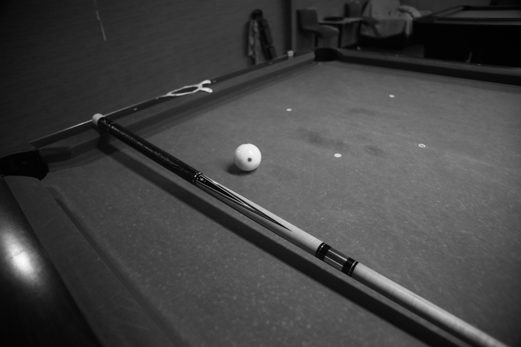 おっさん、玉突きしに行ったってよ