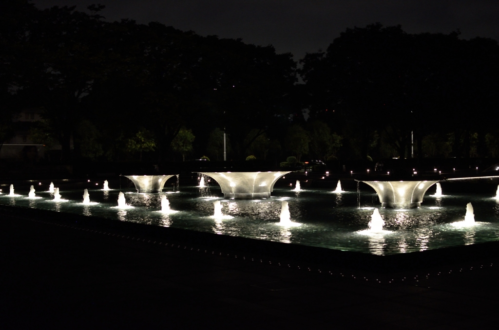 和田倉噴水公園　夜景