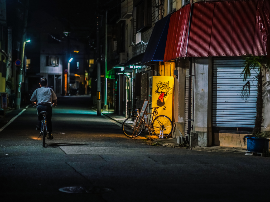 a night bicycler