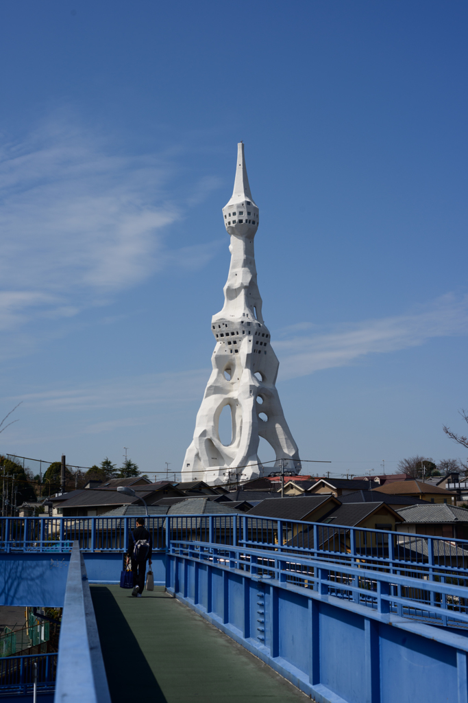 塔のある風景2