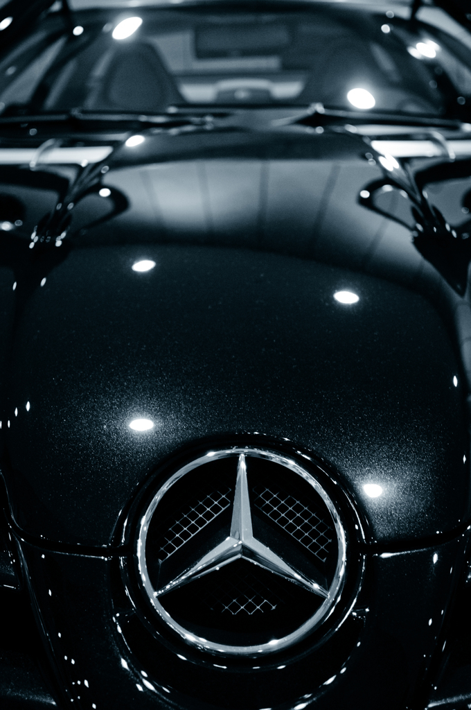 Three-pointed star of SLR