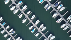 ヨットハーバー空撮