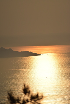 夕刻の海面