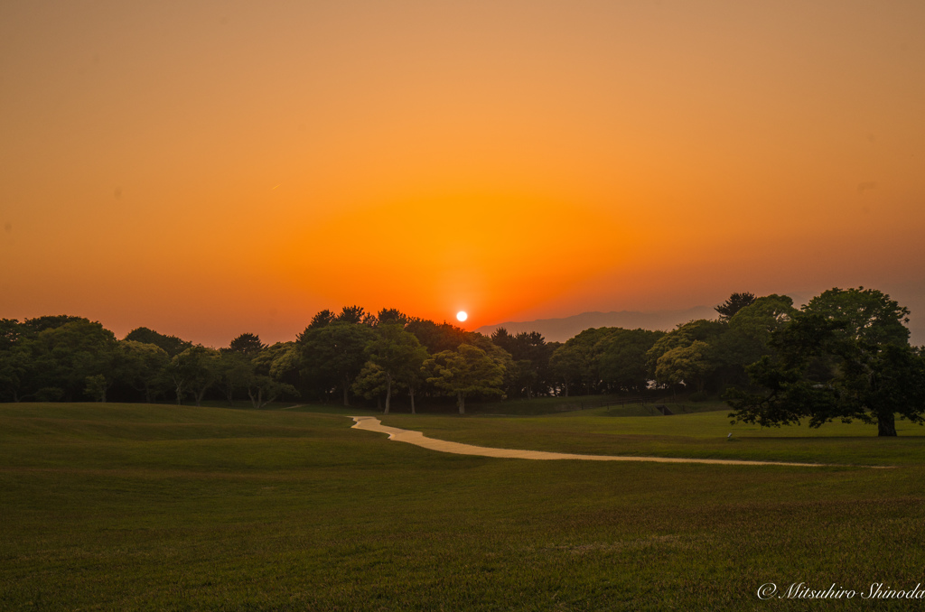 まんまる夕陽