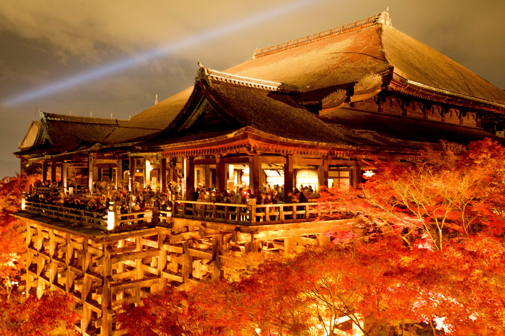 清水寺　ライトアップ
