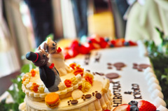 猫のウェディングケーキ