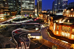 Tokyo Station 18時00分(グラフィック調)