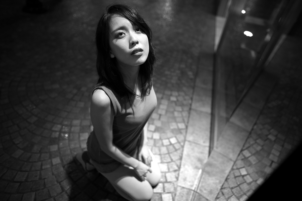 umeda monochrome night.