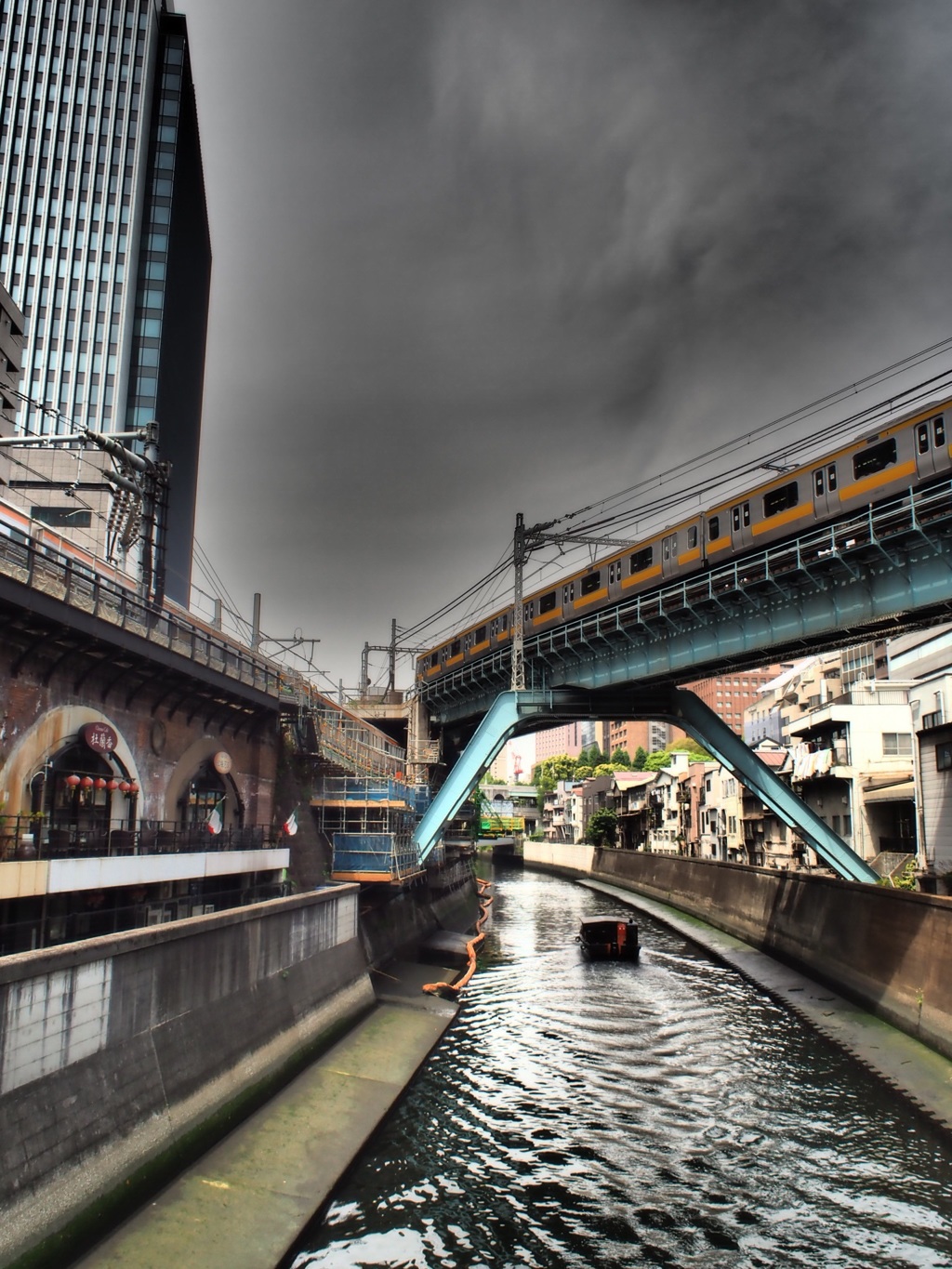 神田川と船と中央線