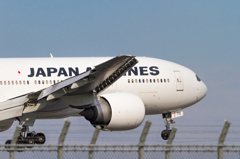 NRT077