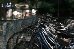 夜の自転車置き場