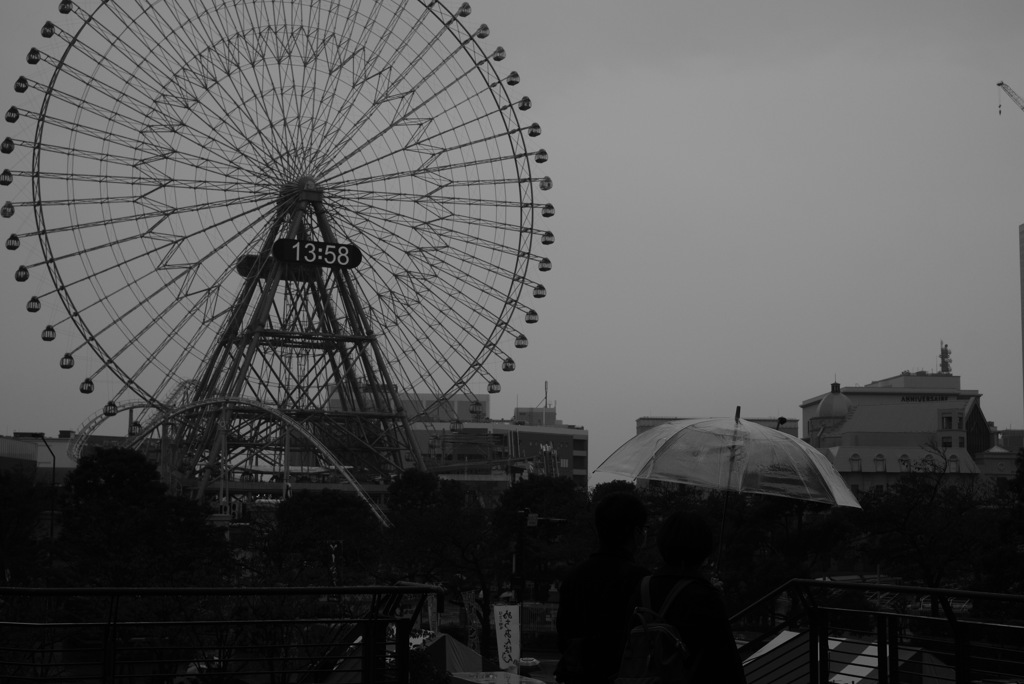 雨のみなとみらい