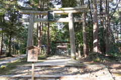 融神社