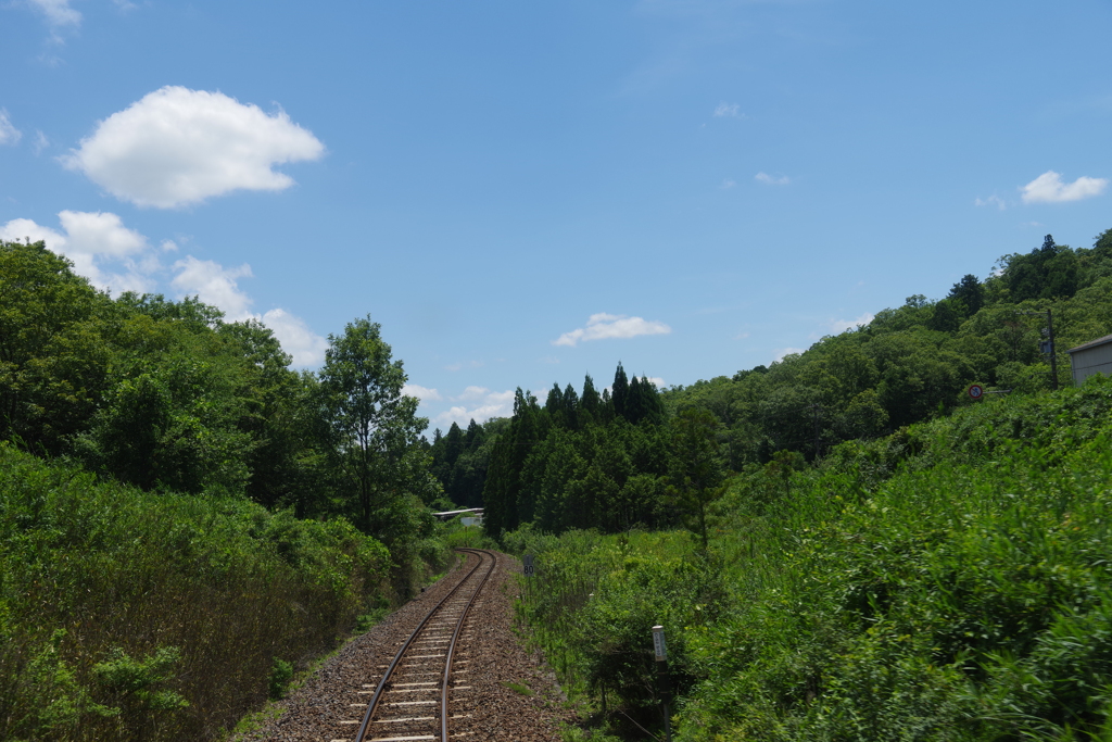 山間の単線　非電化