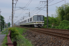 221系