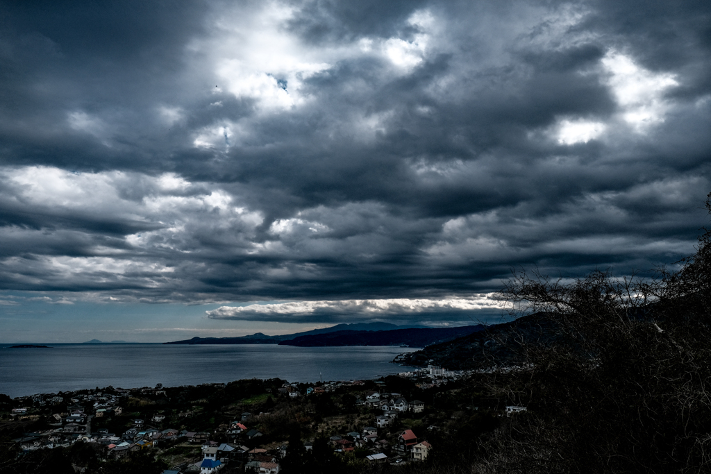 今日の雲と海