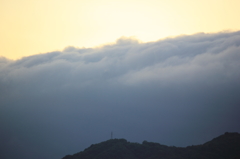 雲が押し寄せてくる