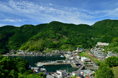 二木島漁港と気勢線