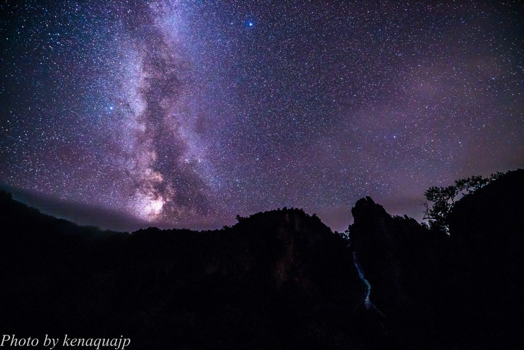 銀河の滝に降る星