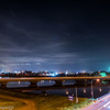夜の街の雲