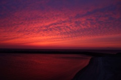 もえる空と海