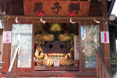 波除（なみよけ）神社獅子殿