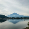 河口湖畔の逆さ冨士