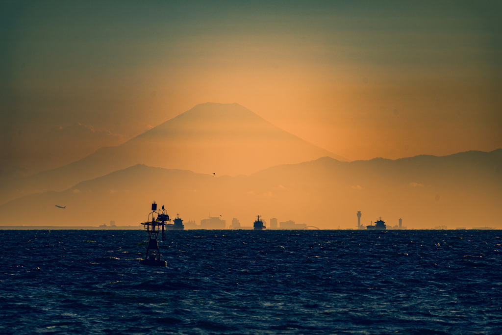 夕空に映る富士