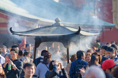 浅草寺の常香炉１