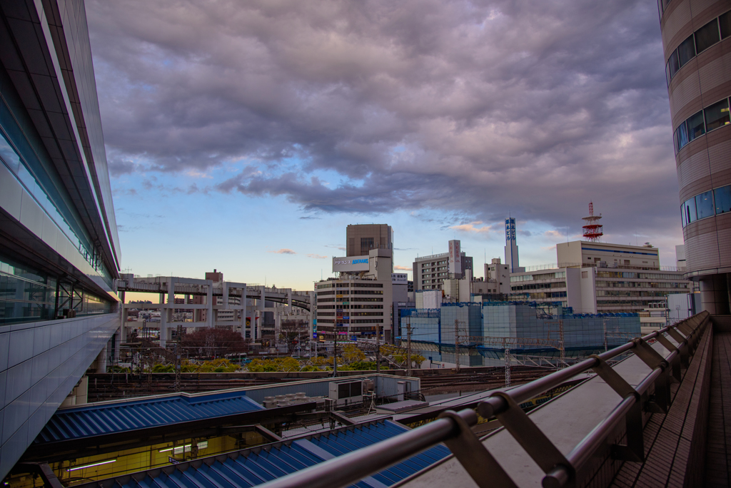 街を覆う雲