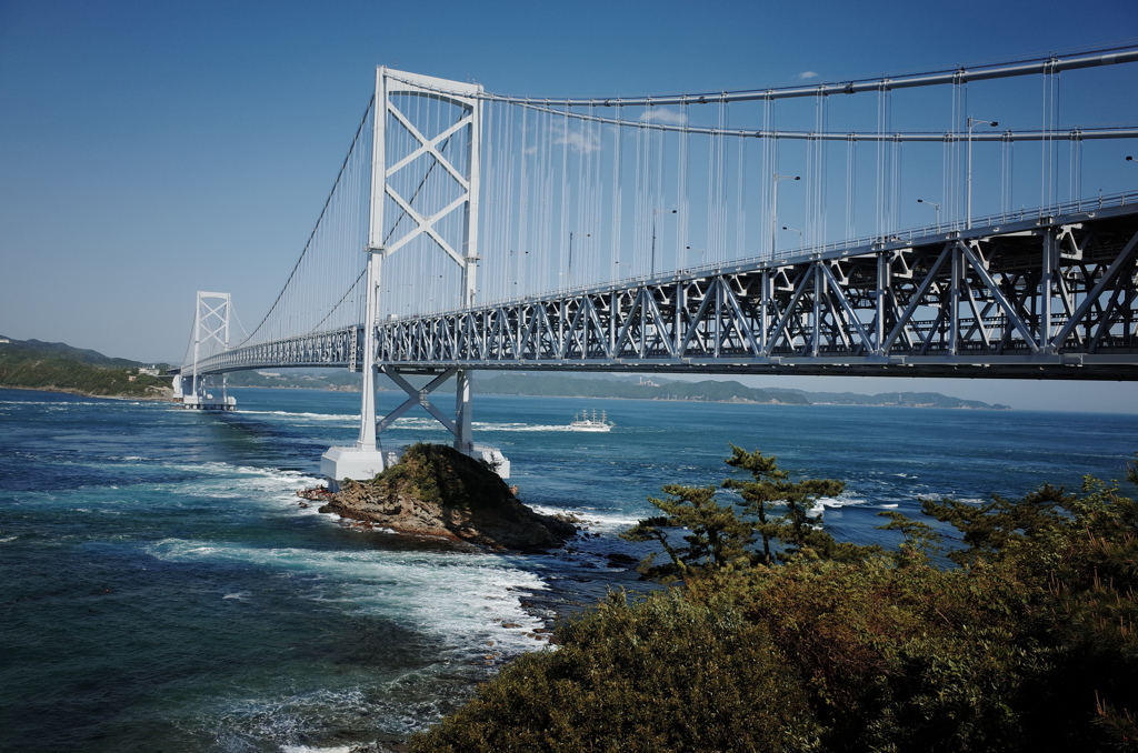 大鳴門橋