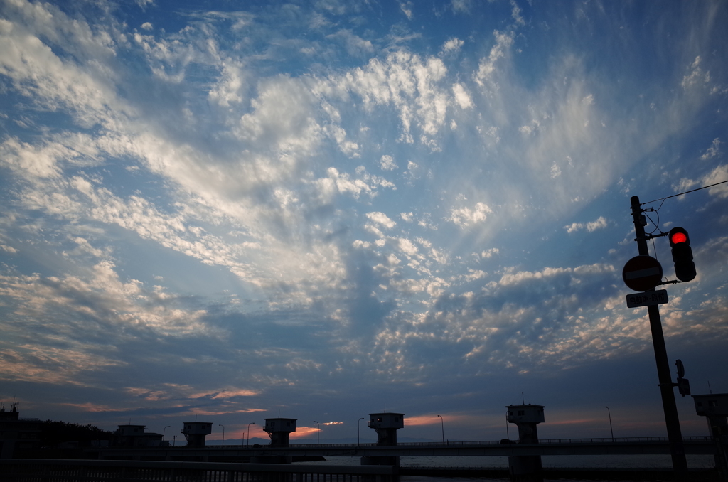今日の夕日前