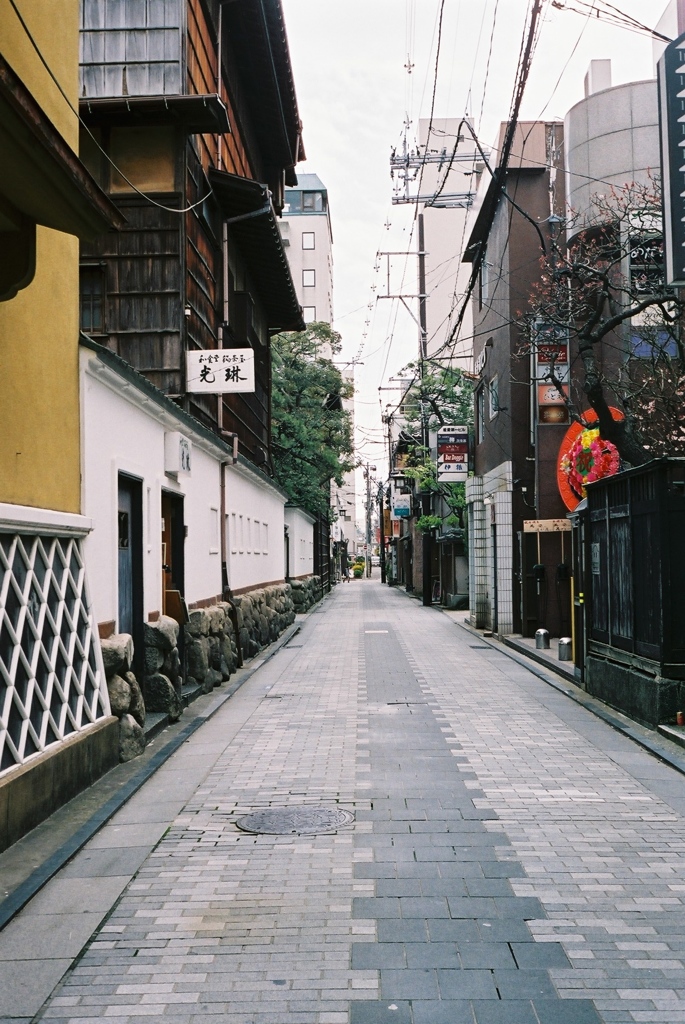 鍋茶屋通り