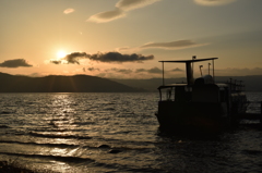 Suwa Lake