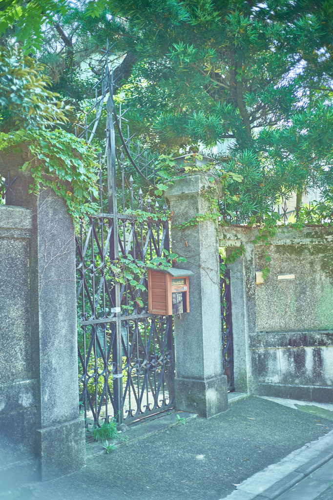 秘密のトビラ