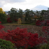 弘前公園から岩木山を望む