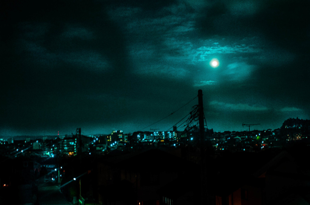 『smoll moon』