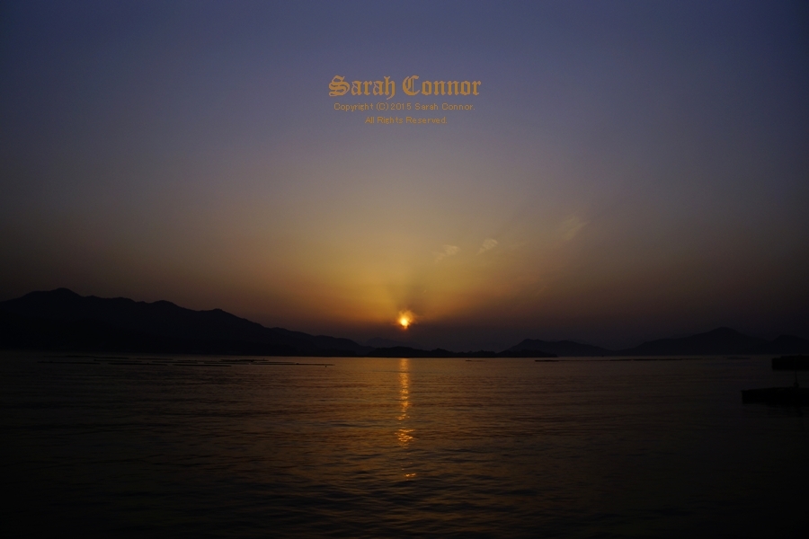 瀬戸内海の夕日-1