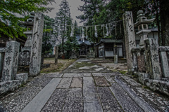通りすがりの神社