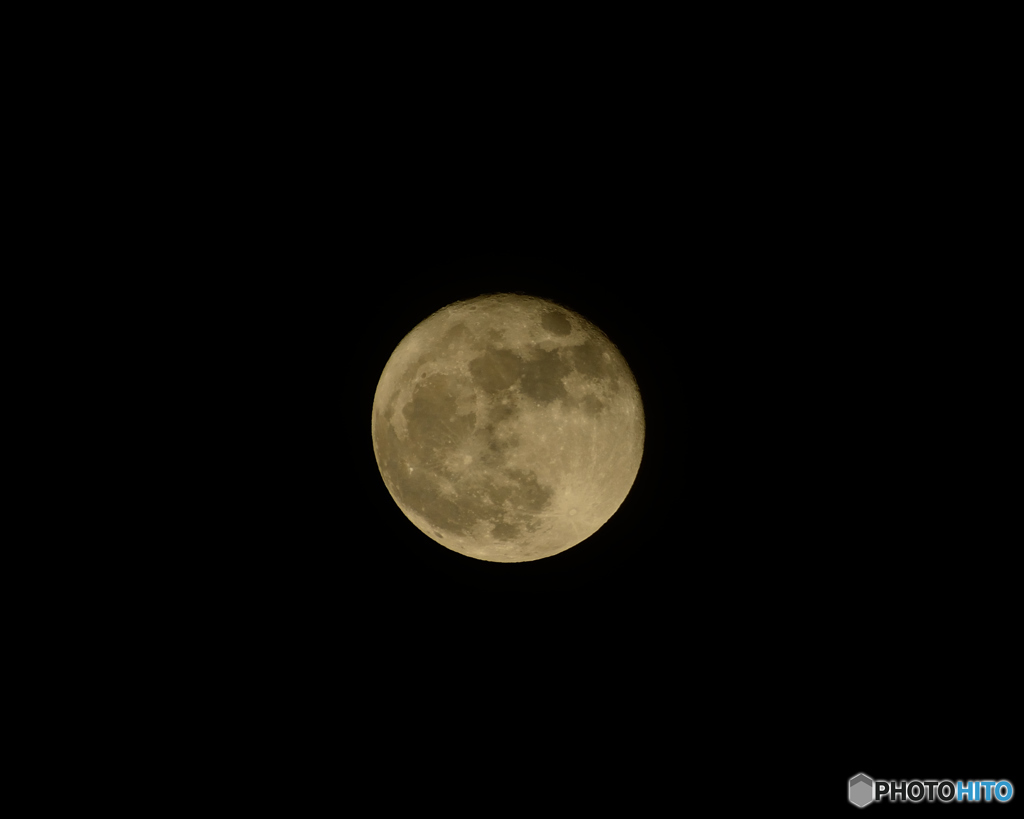 1日遅れのスーパームーン