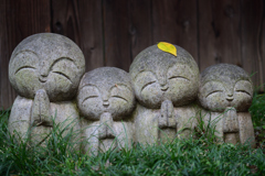 今日も良き日で　ドロン!!