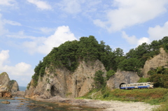 空と海と山と