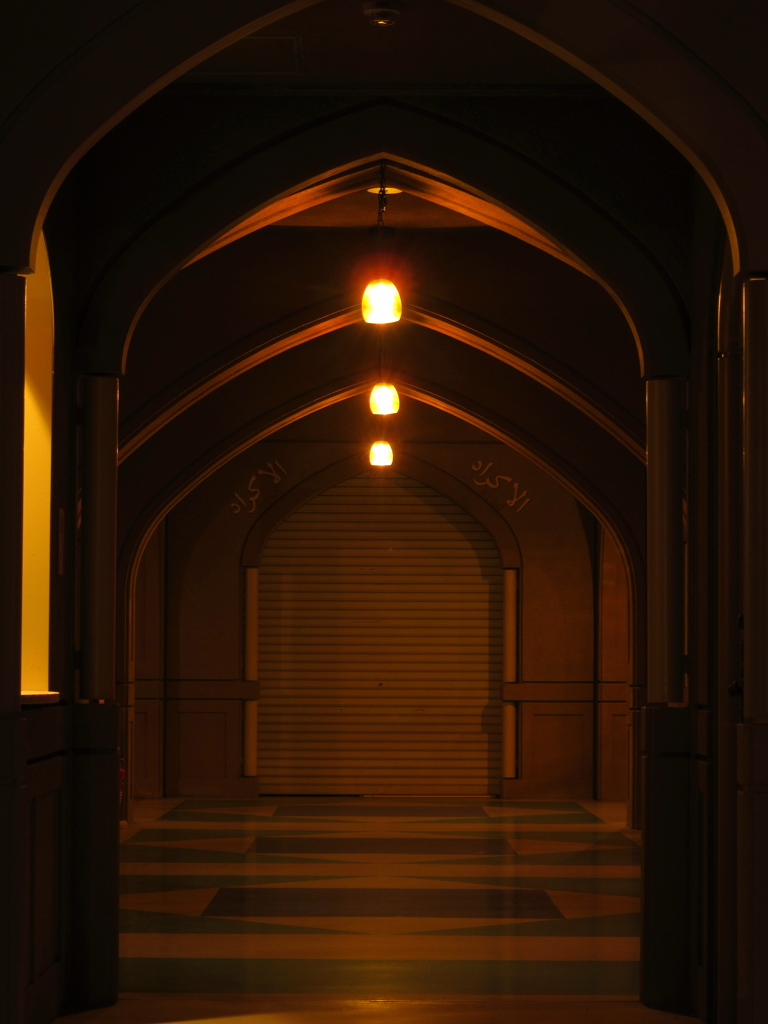 灯（ともしび）の回廊