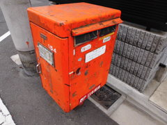 郵便ポスト