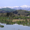 飯豊連峰と白川湖水没林