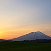 夕焼けの岩手山