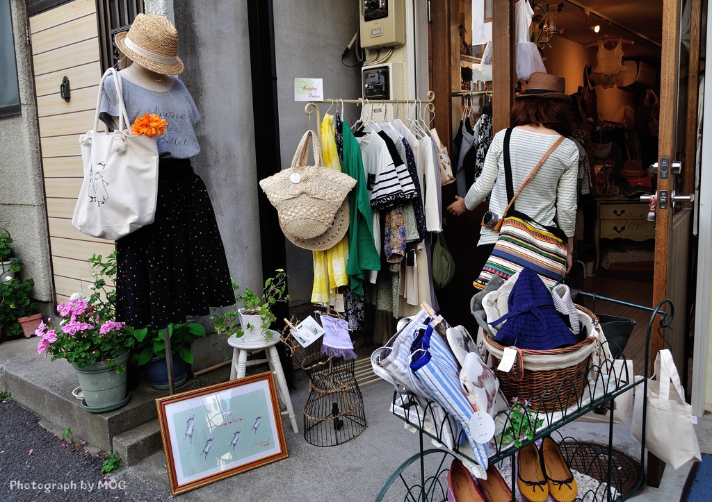 オシャレ服屋